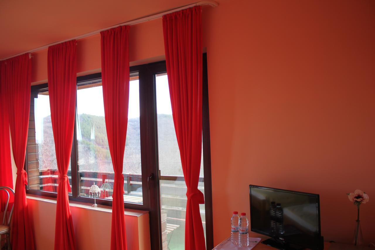 Guest House Daskalov Chervena Lokva Екстериор снимка