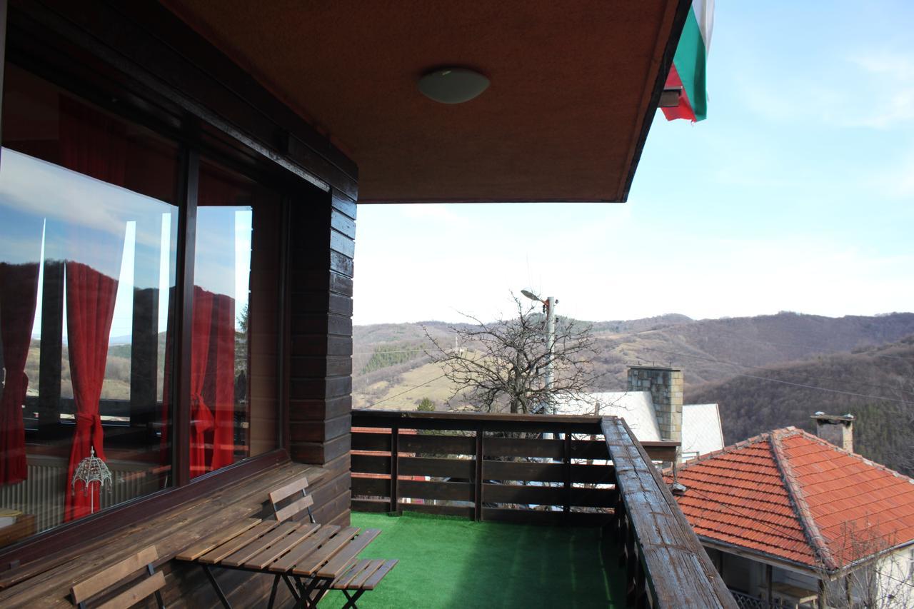 Guest House Daskalov Chervena Lokva Екстериор снимка