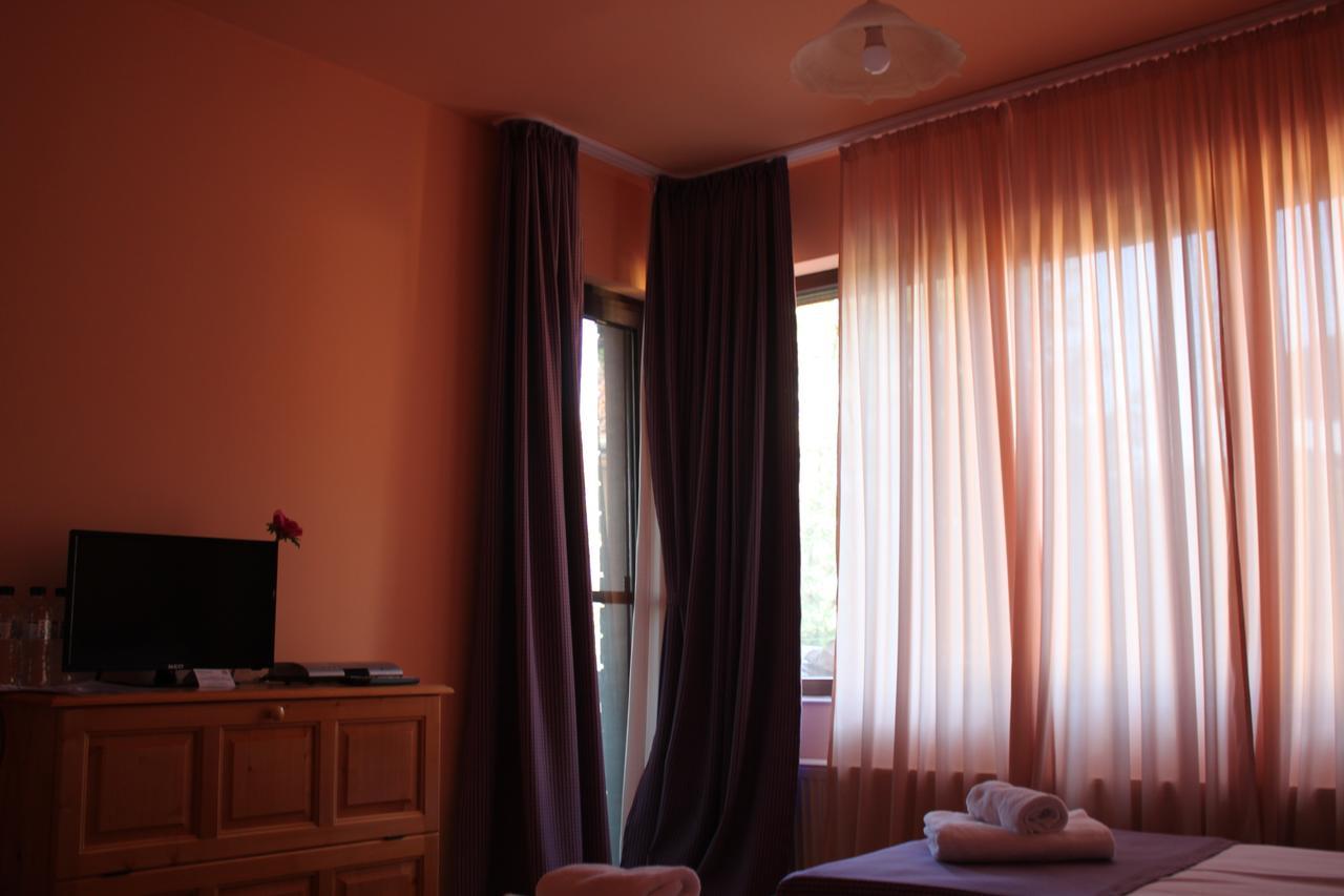 Guest House Daskalov Chervena Lokva Екстериор снимка