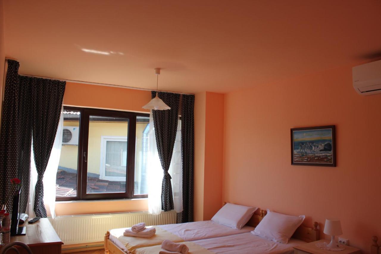 Guest House Daskalov Chervena Lokva Екстериор снимка
